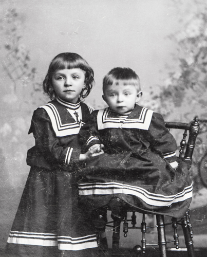 Ways Grandparents Can Connect With Grandchildren
